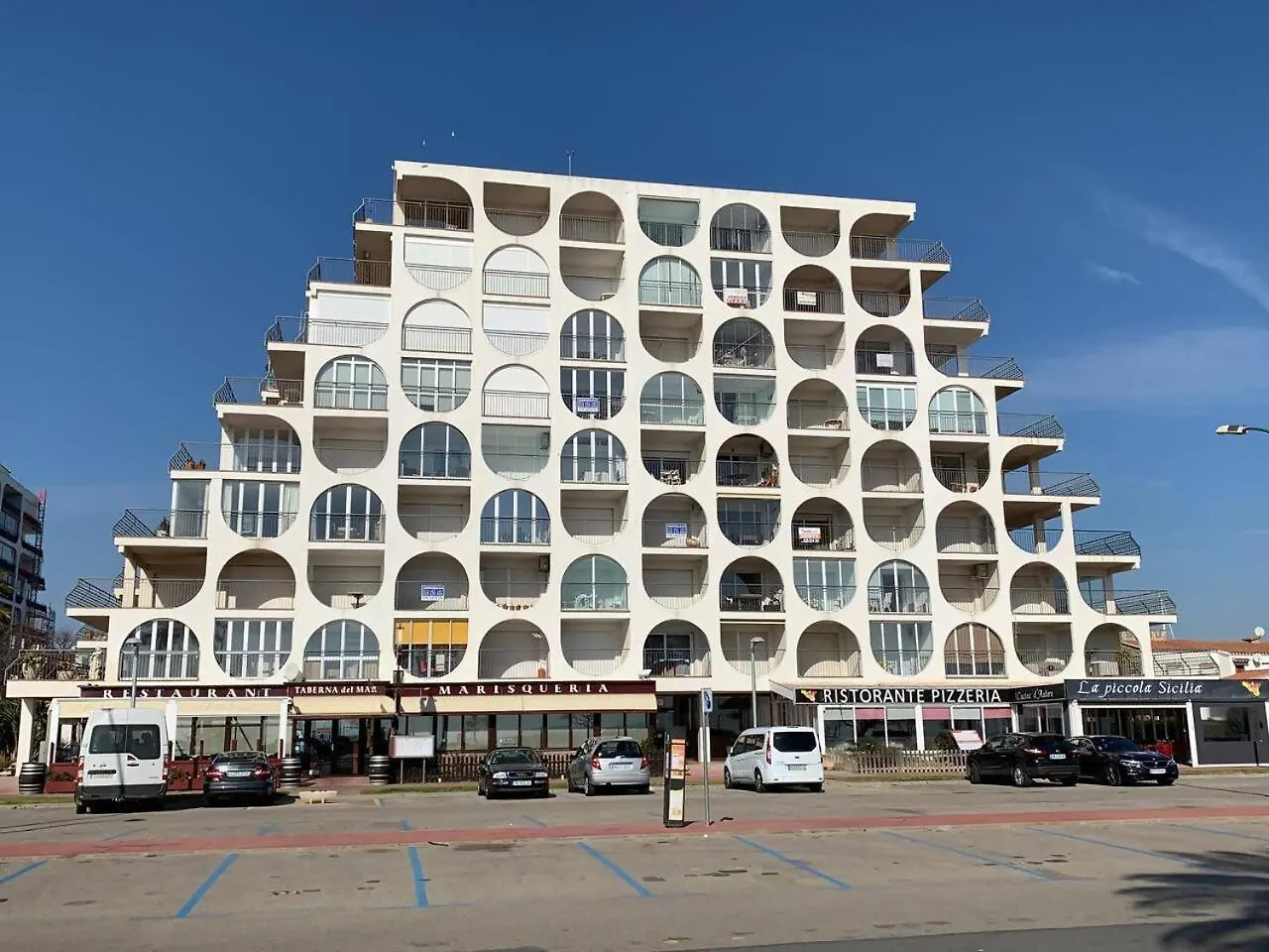 Apartment Awaydays 67 Estudio Con Vistas Al Canal Empuriabrava